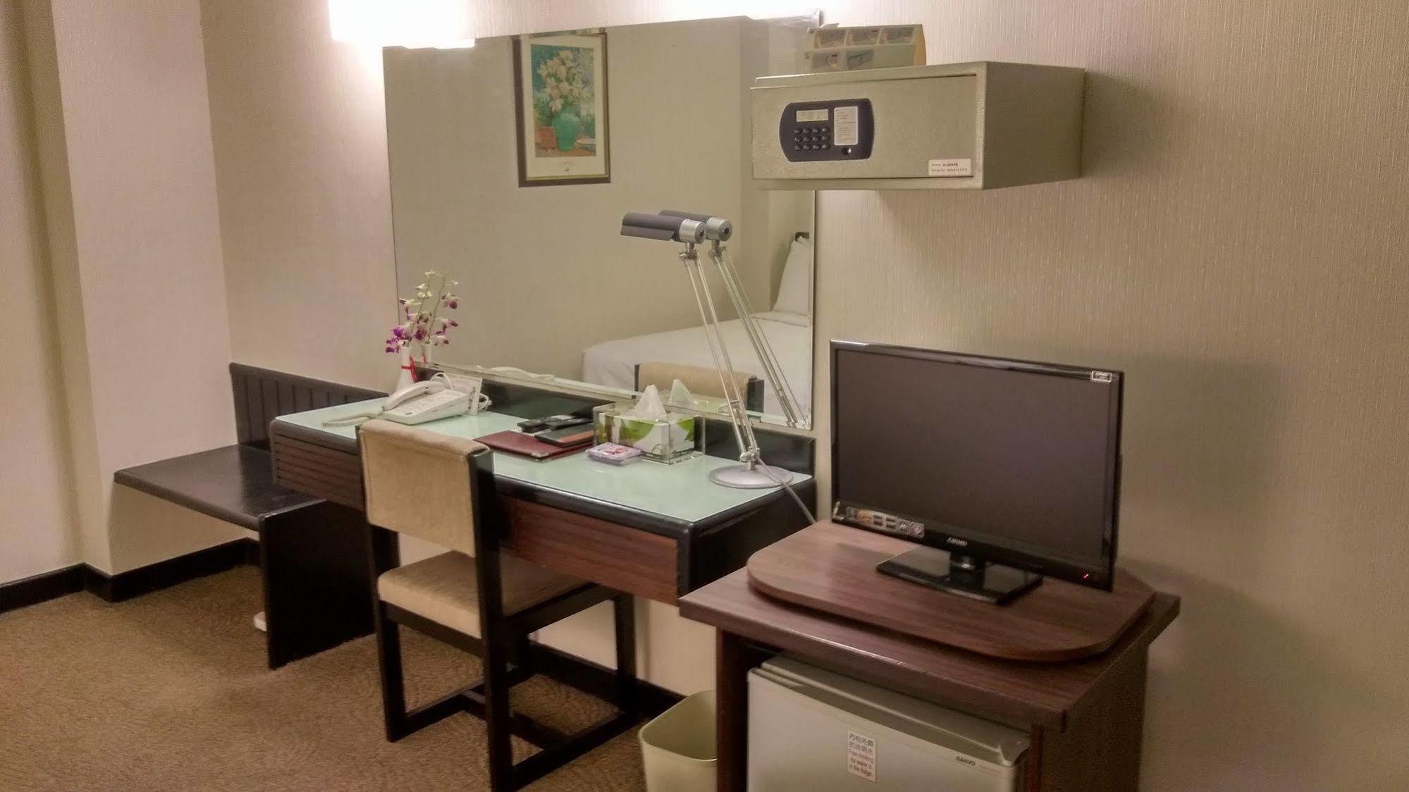 The Premier Hotel Tainan Zewnętrze zdjęcie