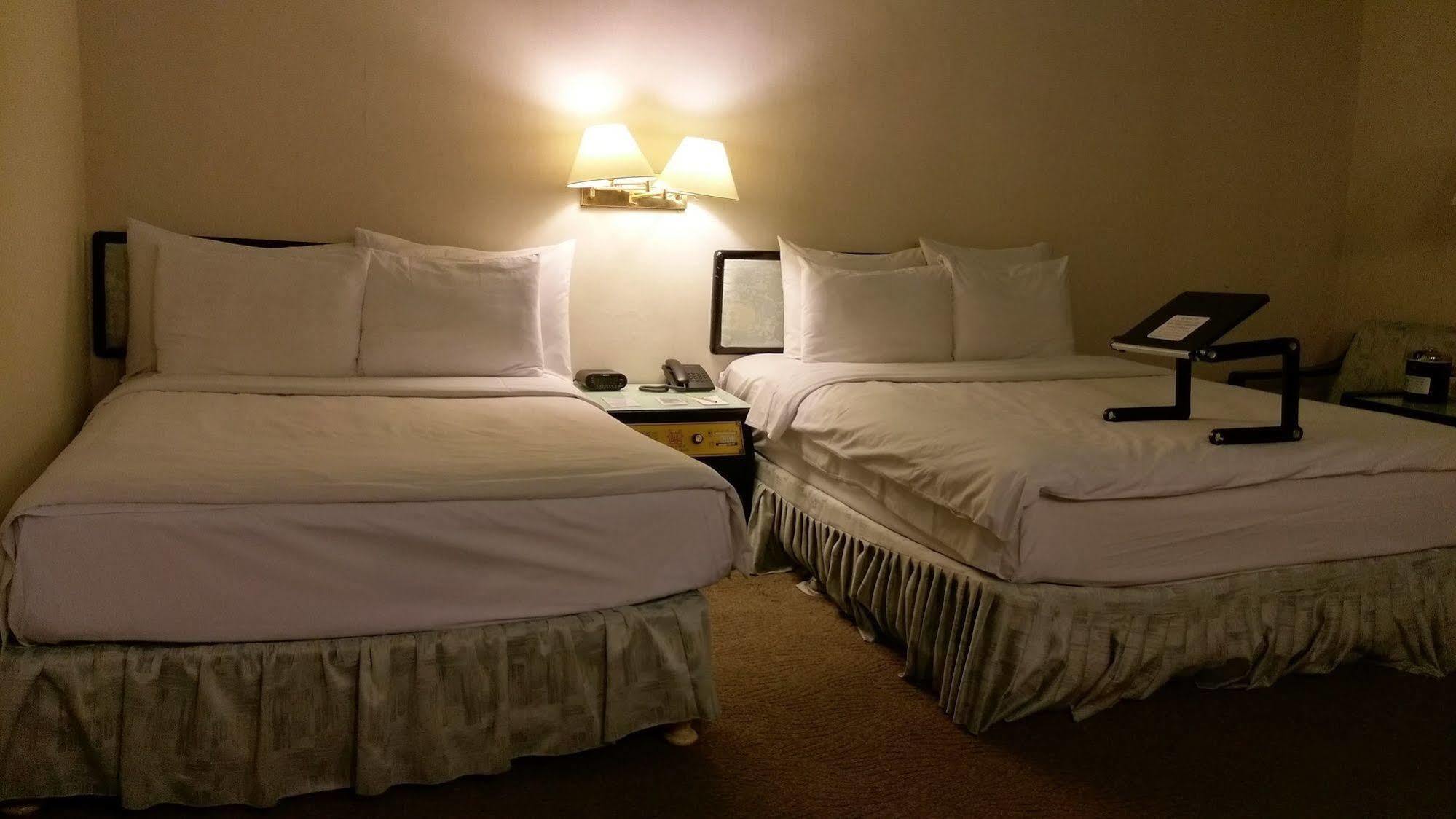 The Premier Hotel Tainan Zewnętrze zdjęcie