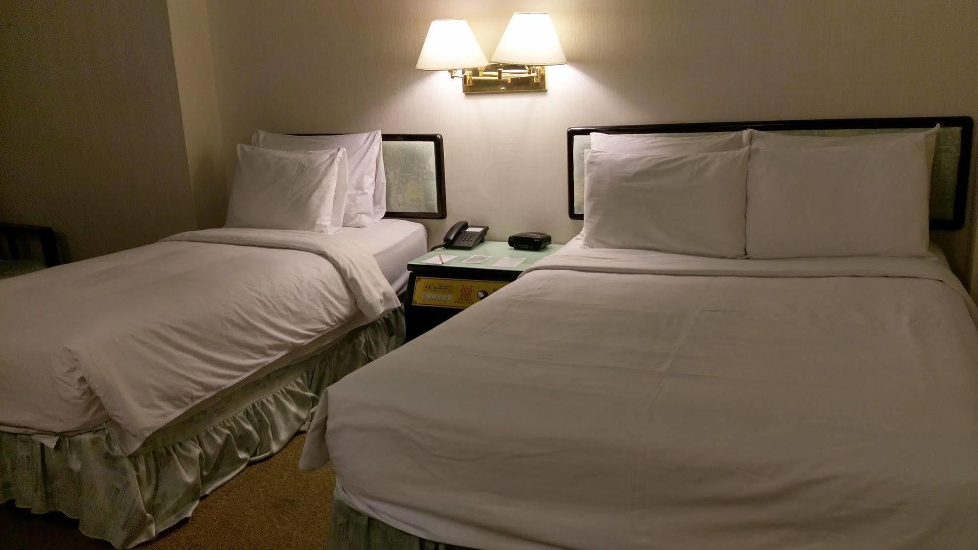 The Premier Hotel Tainan Zewnętrze zdjęcie